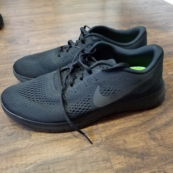 Nike Other - Nike Free Rn 2017